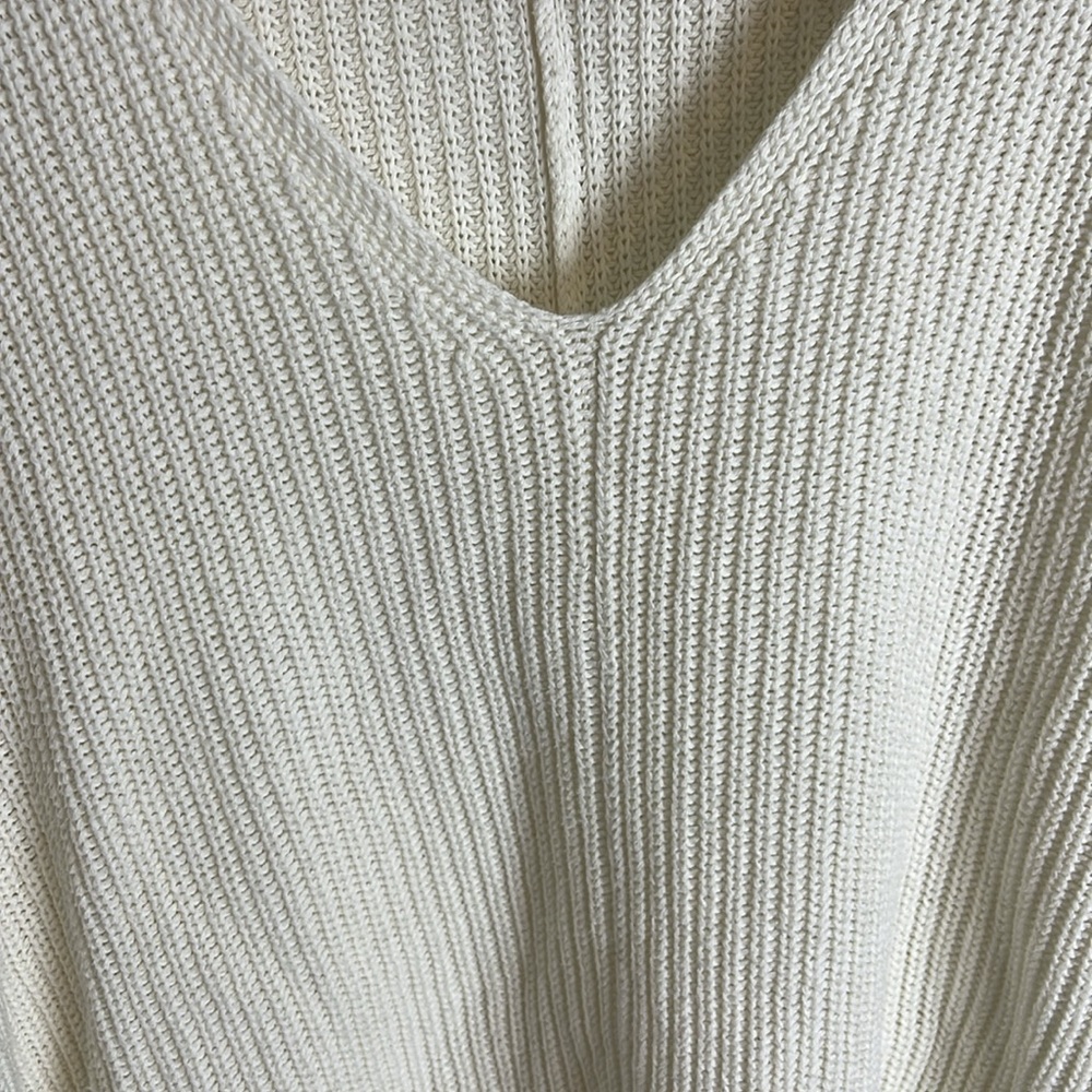 LOFT Cream V-Neck Knit Short Sleeve Sweater - Picture 6 of 7